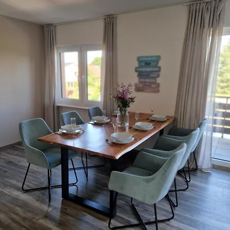Moderne Mit Sauna Apartment *