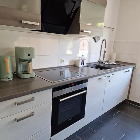 Moderne Mit Parkplatz Und Kaffeevollautomat Appartement *