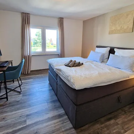 Moderne Mit Parkplatz Und Kaffeevollautomat Apartamento Zulpich