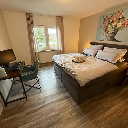 Moderne Mit Parkplatz Und Kaffeevollautomat 아파트 *