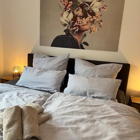 Moderne Mit Parkplatz Und Kaffeevollautomat Appartement *