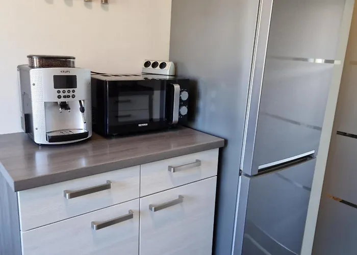 Moderne Mit Parkplatz Und Kaffeevollautomat 아파트 *