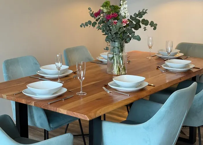 아파트 Moderne Mit Parkplatz Und Kaffeevollautomat